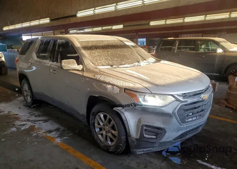 2019 Chevrolet Traverse Ls z USA, uszkodzony, nr VIN 1GNERFKW4KJ285712